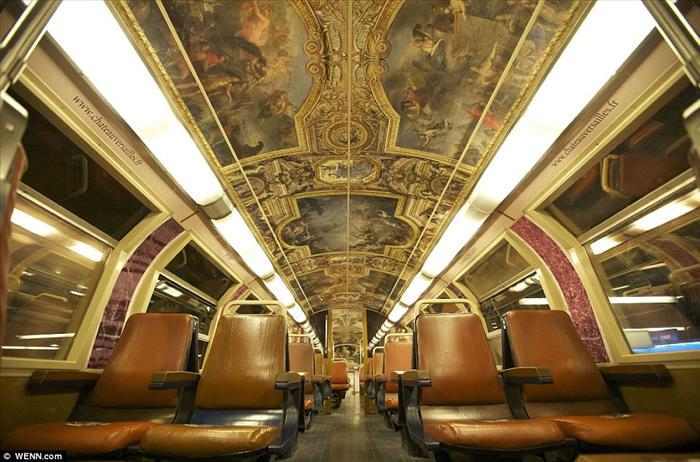 Tren Versalles
