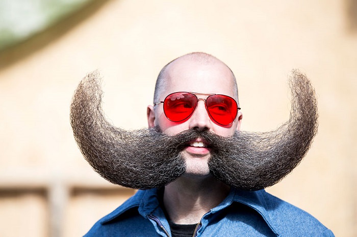 concurso bigotes y barbas