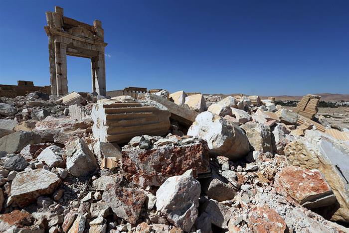 Fuertes Imágenes De Monumentos Arruinados Por ISIS