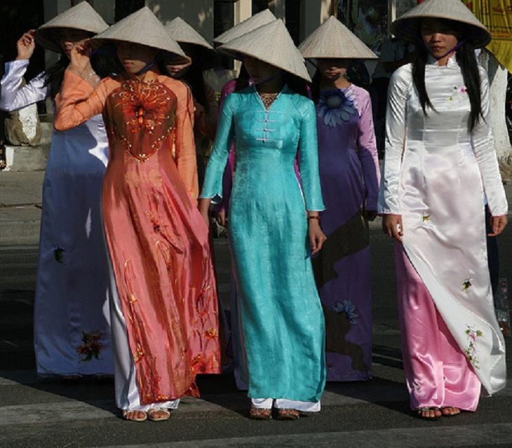 vestido femeninos tradicionales