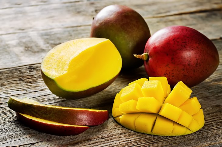 10 pieles frutas y verduras Mango