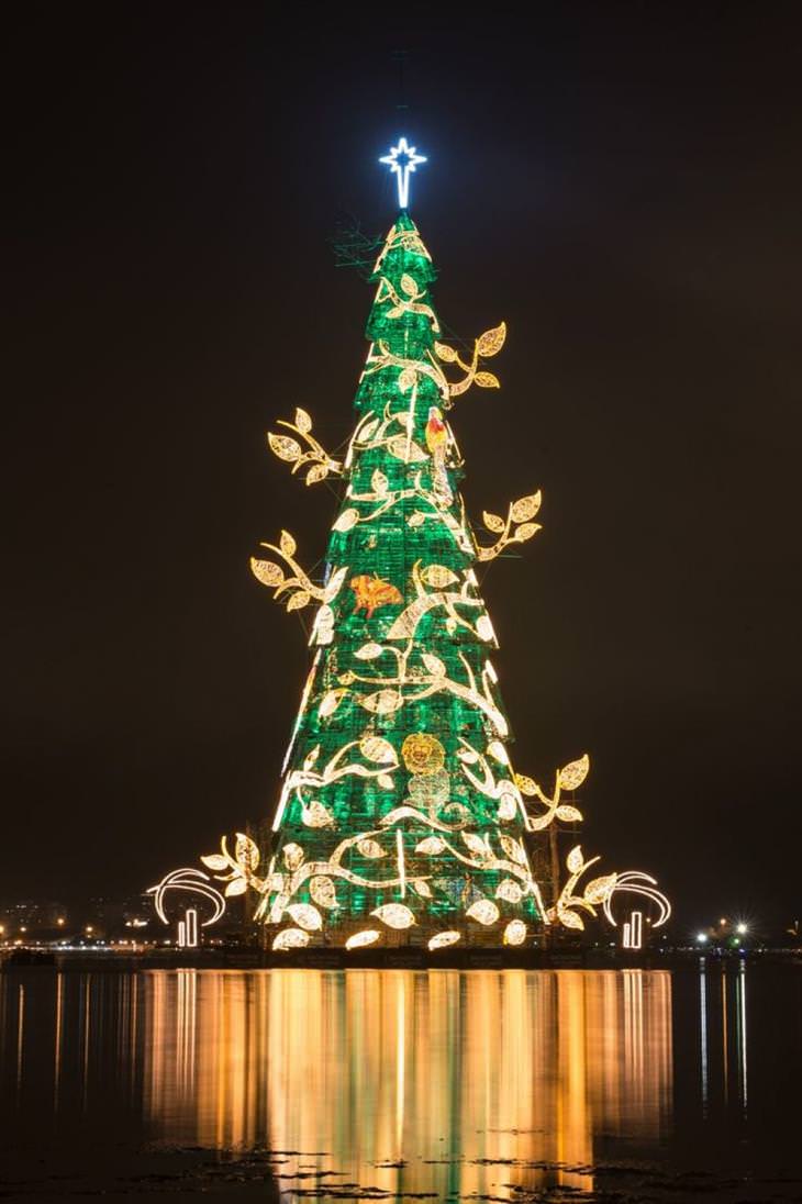 13 espectaculares árboles de navidad