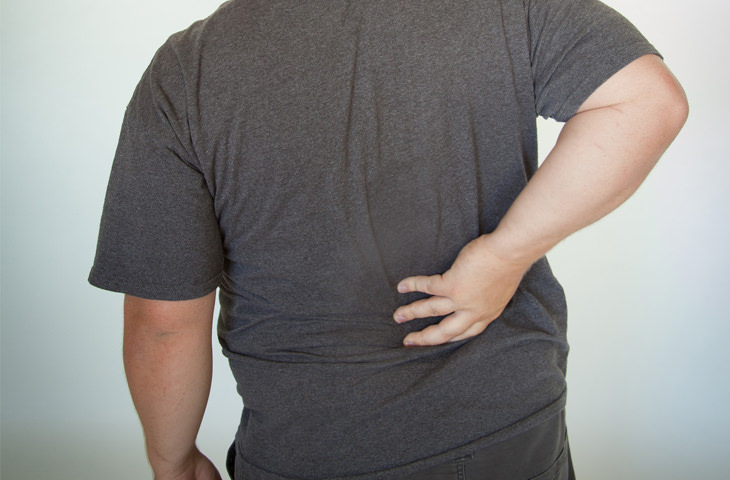 mejora postura: reduce dolor espalda
