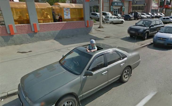 Autos peculaires Google Street View