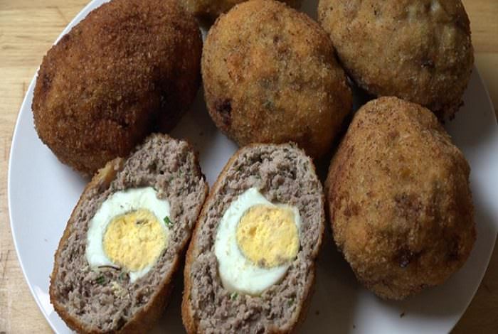 receta huevos a la escocesa