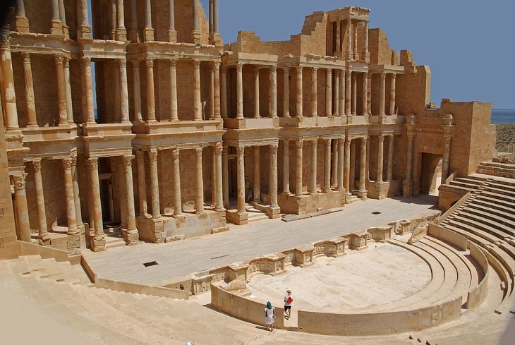 teatros griegos romanos visitar