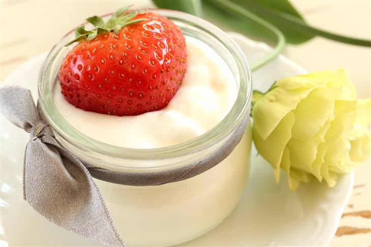 Mitos Sobre La Quema De Calorías, yogur bajo en grasas