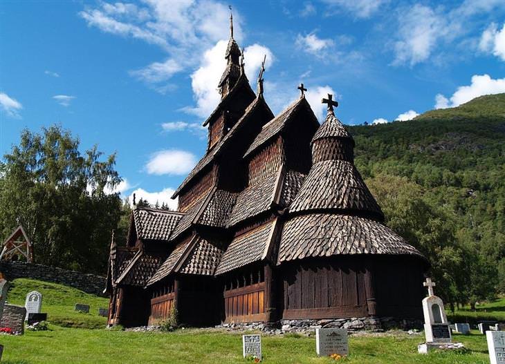 Iglesias De Madera, Uno Los Tesoros De Noruega