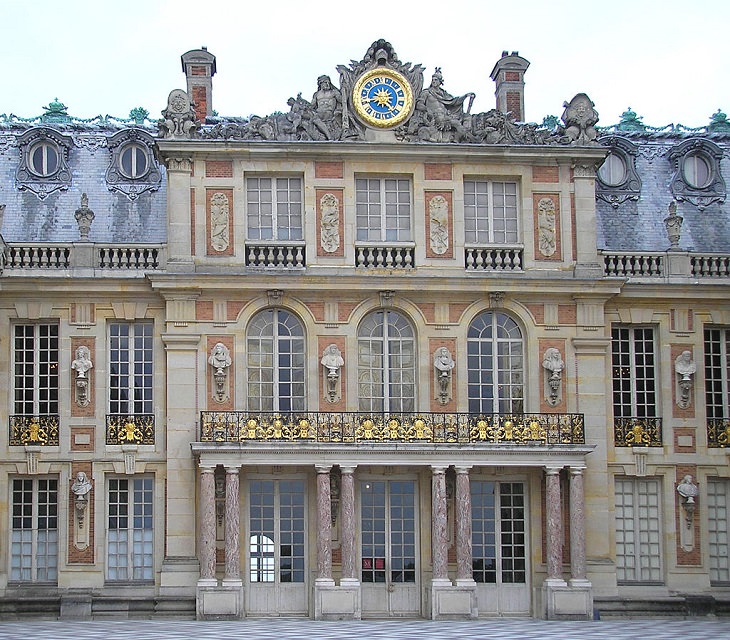 La corte de Versalles