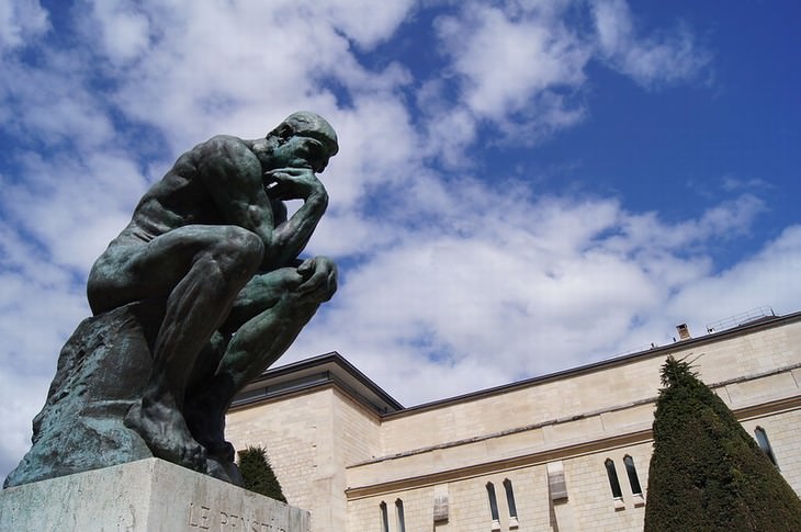 El pensador de Auguste Rodin