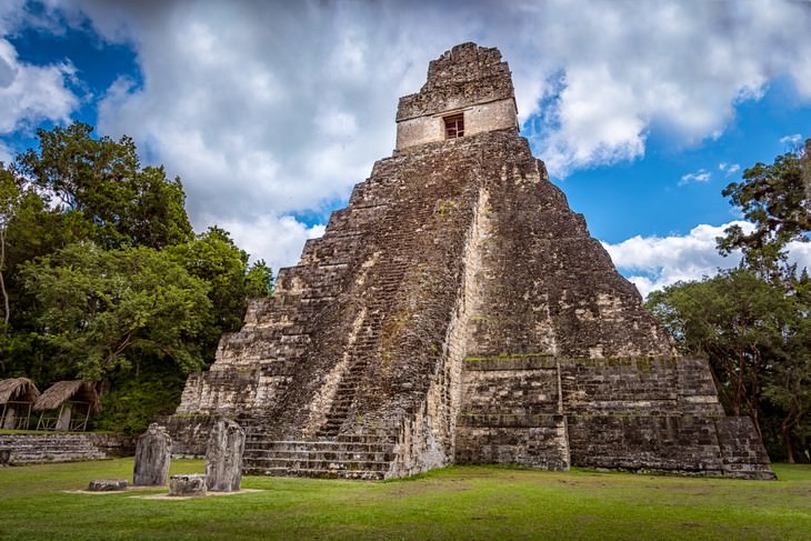 Pirámide escalonada Tikal, Guatemala 