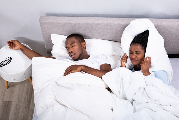 Hábitos Que Dañan La Visión  Privación del sueño y apnea