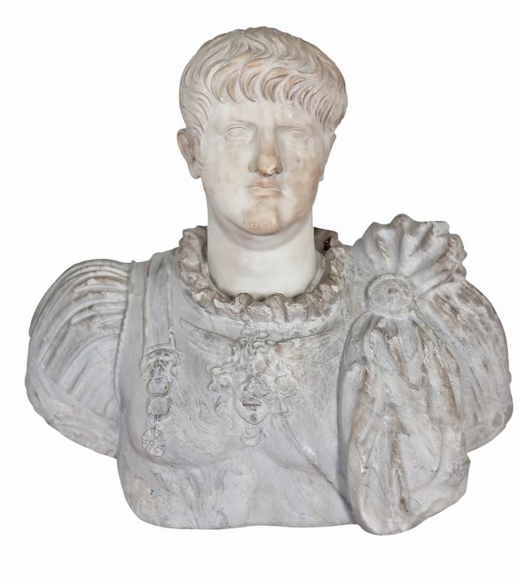 Нейрон император римской империи. Нерон Римский Император. Император Нерон статуя. Скульптор Нерон Римский Император. Нерон бюст.