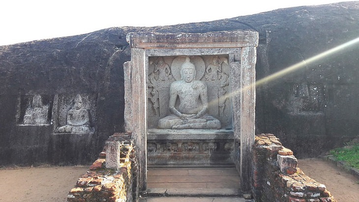 Estatuas De Buda 
