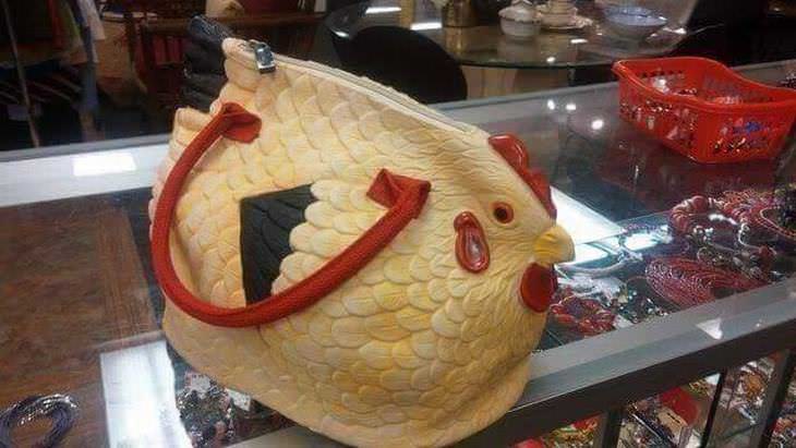 bolso con forma de gallina