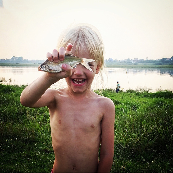 Fotos Concurso iphone 2ndo lugar categoría: niños, Kirill Voynovskiy de Rusia 