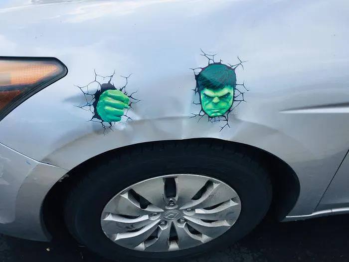 Reparaciones divertidas autos Hulk