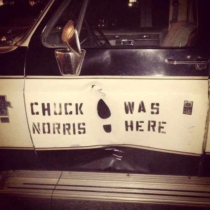 Reparaciones divertidas autos Chuck Norris