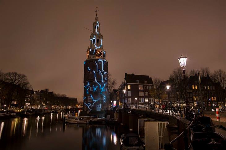 Festival de las luces de Amsterdam reloj iluminado
