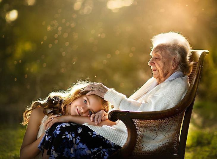 Fotos vínculo entre abuelos y nietos "Un abuelo es alguien con plata en el cabello y oro en el corazón". - Desconocido