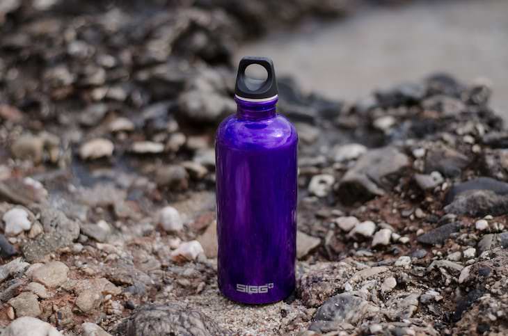  7. Botellas de agua reutilizables