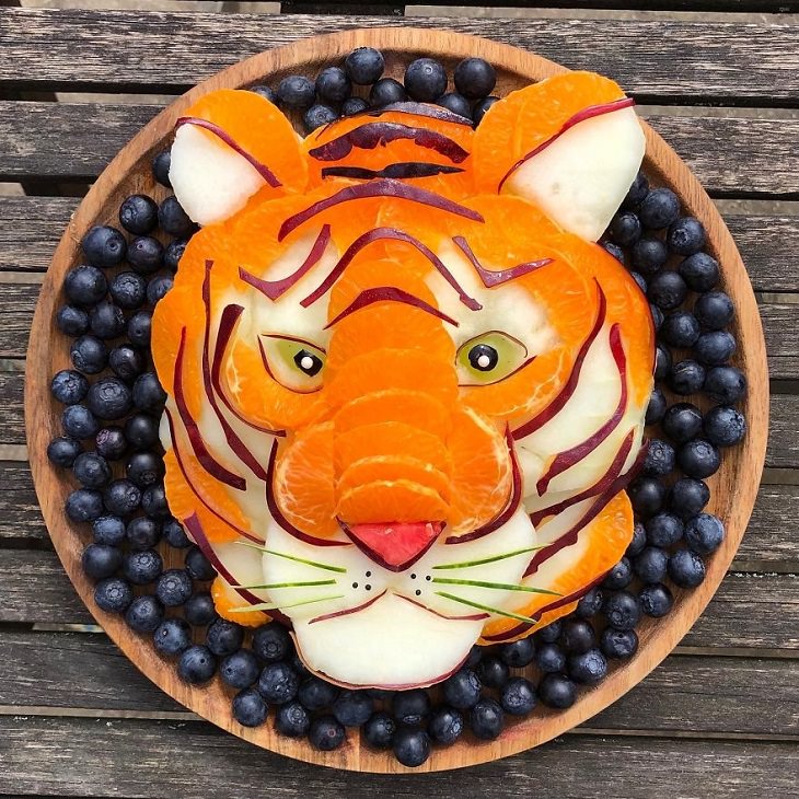 Asombrosas Obras De Arte Animal Elaboradas Solo Con Frutas tigre