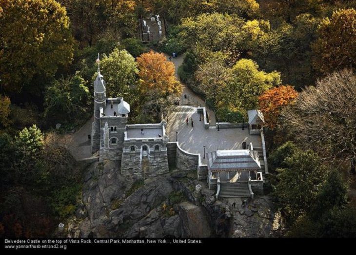 Fotos De Nueva York Desde Las Alturas Castillo de Belvedere en la cima de Vista Rock, Central Park, Manhattan