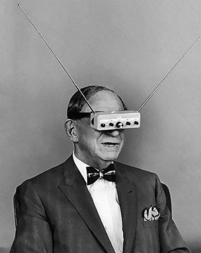 Inventos Tecnológicos Del Pasado TV Glasses