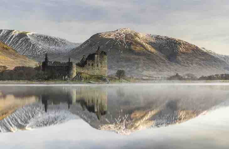 Concurso Fotógrafo De Paisajes Del Reino Unido  “Castillo de Kilchurn” por Gavin Crozier, Gran Bretaña histórica elogiada