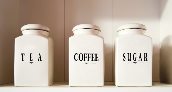 6. Tarros de café y té no dejar en la encimera cocina