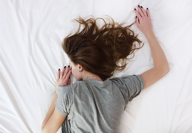 10 Síntomas Comunes De Embarazo y Cómo Lidiar Con Ellos Insomnio