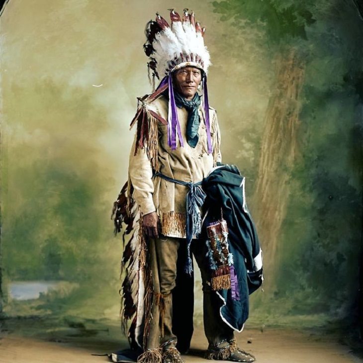 Fotos Antiguas a Color Jefe nativo americano