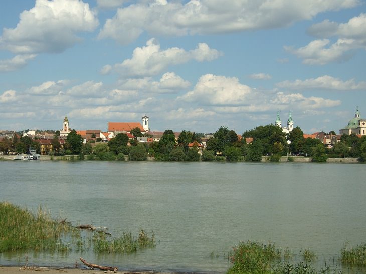 lugares para visitar en Hungría Vác lago