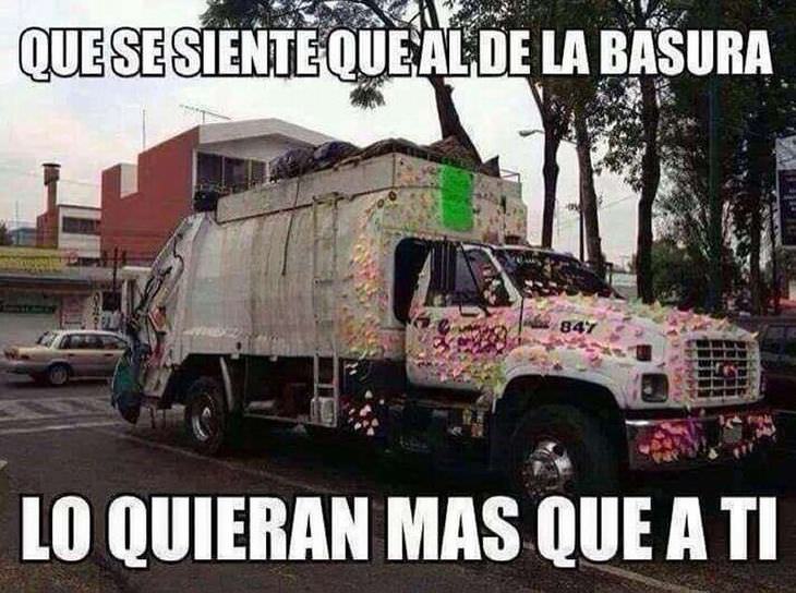 Memes De Solteros El Día Del Amor camión de la basura decorado con postit