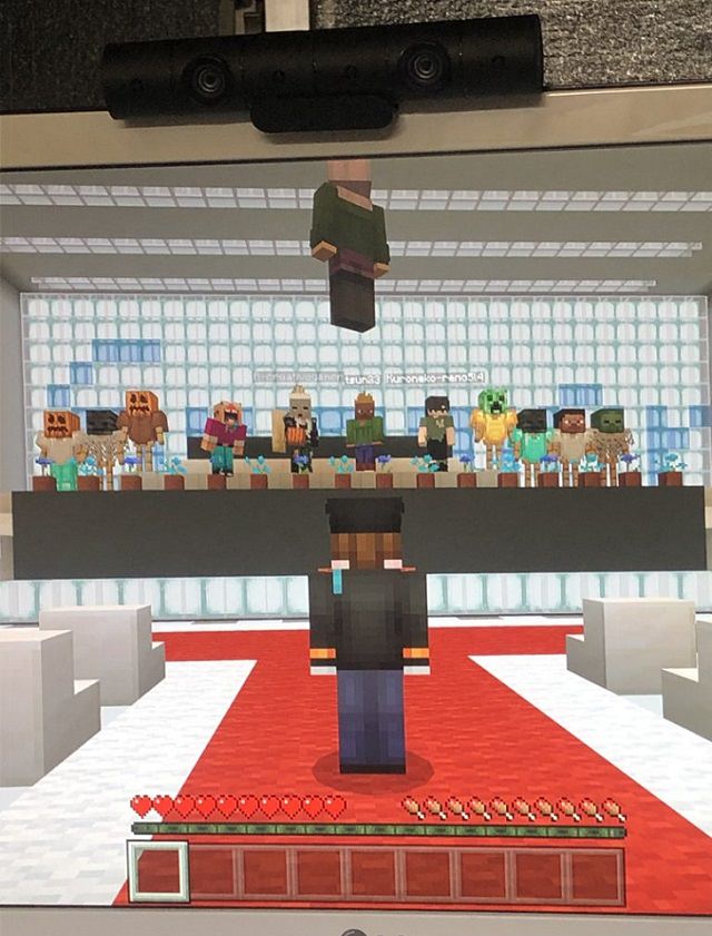 6. Estos niños de primaria decidieron celebrar una ceremonia digital de graduación en Minecraft para poder seguir celebrando mientras estaban en casa