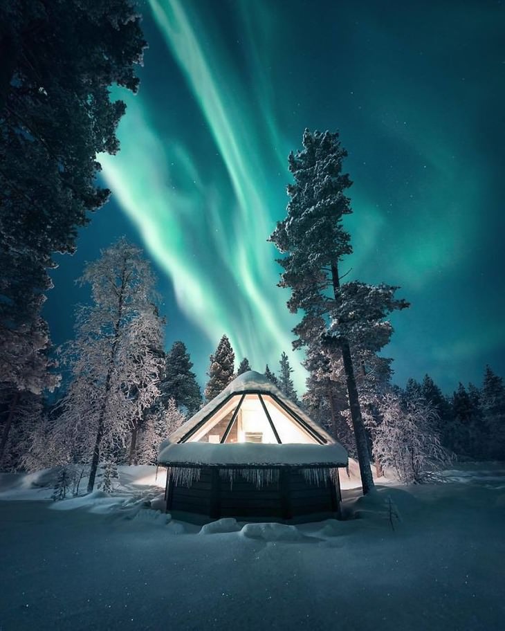 Imágenes de Julius Kähkönen cabaña en medio de la nieve 