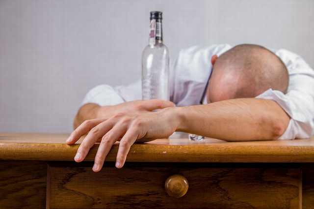 10 Cosas Extrañas Que Le Suceden  a Tu Cuerpo Amnesia Alcohólica