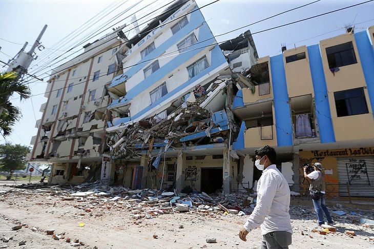 Desastres Naturales Terremoto de Ecuador, 16 de abril de 2016