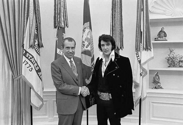 La historia detrás de 6 fotografías históricas Richard Nixon y Elvis Presley, 1970, Casa Blanca