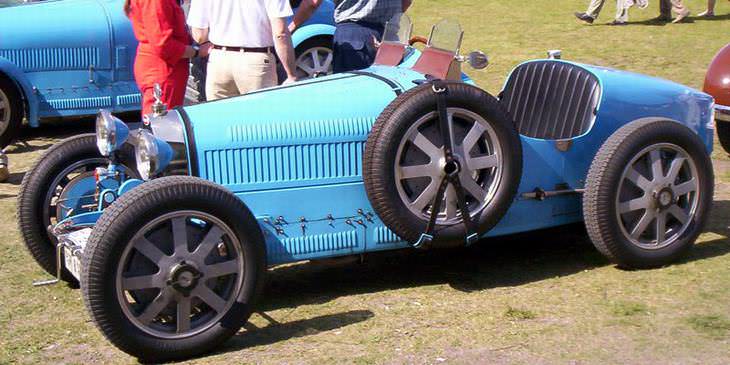 Bugatti Tipe 37A auto de carreras