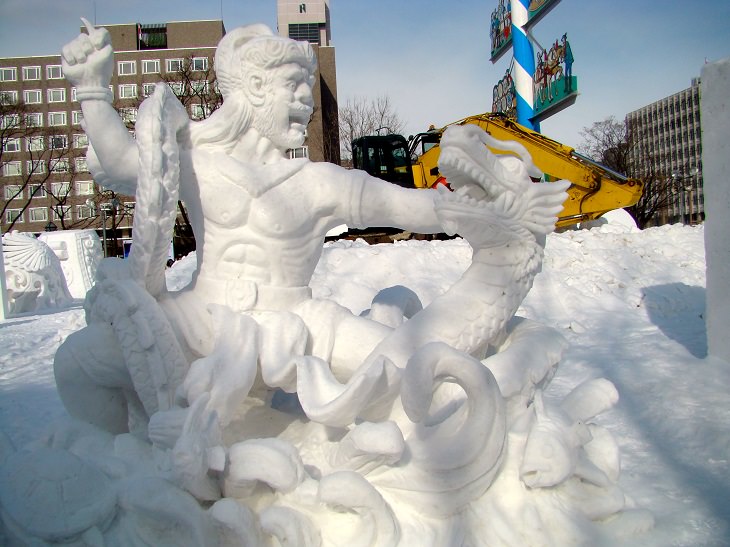 10. Battling a Dragon, en el Festival de la Nieve de Sapporo 2011