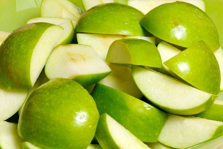 5. Prueba rebanadas frescas de manzana en lugar de galletas