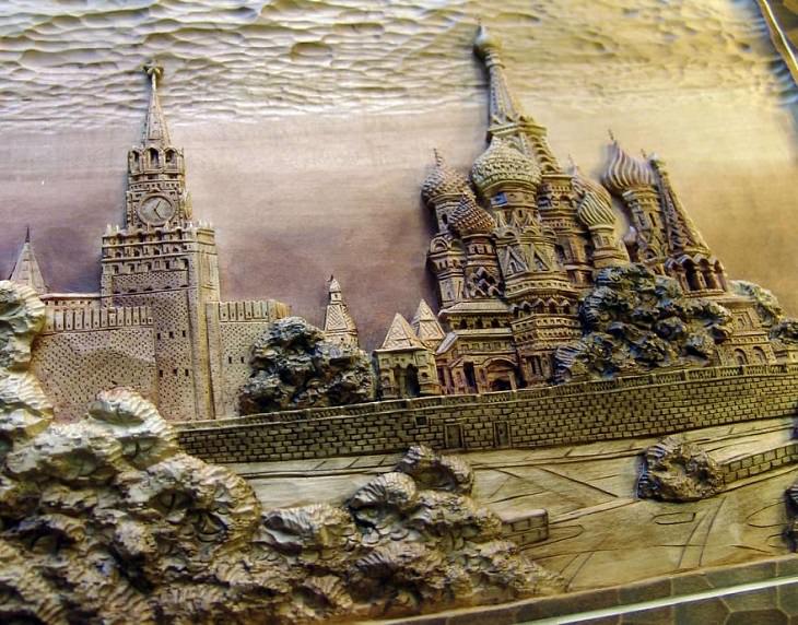 Arte en madera de Evgeny Dubovik Vista del Kremlin