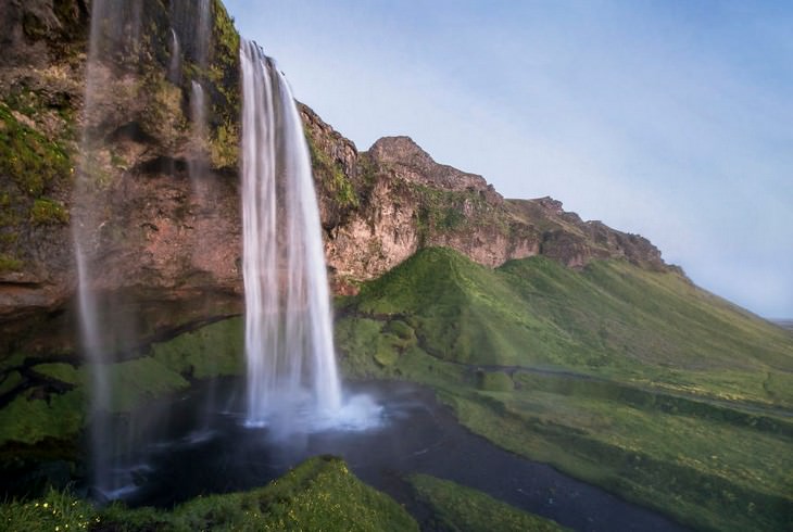 La Belleza De Islandia en 15 fotos Una cascada por la noche