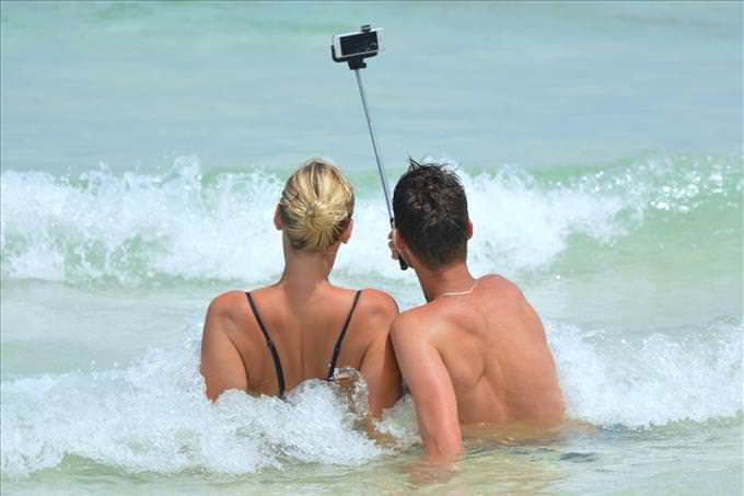 taking selfie in the sea