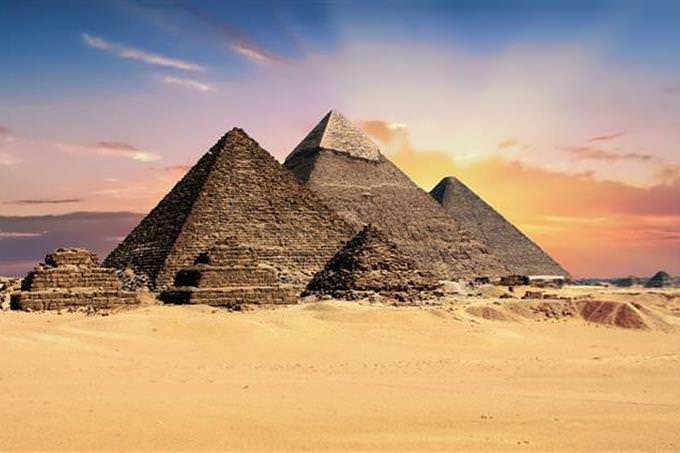 Trivia: Pyramids