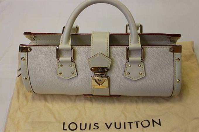 A Louis Vuitton bag