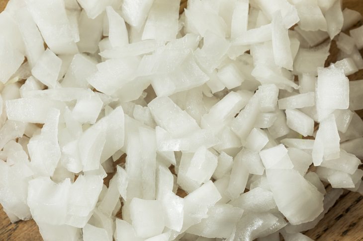 Cinco alimentos congelados que debes evitar comprar cebollas congeladas previamente picadas