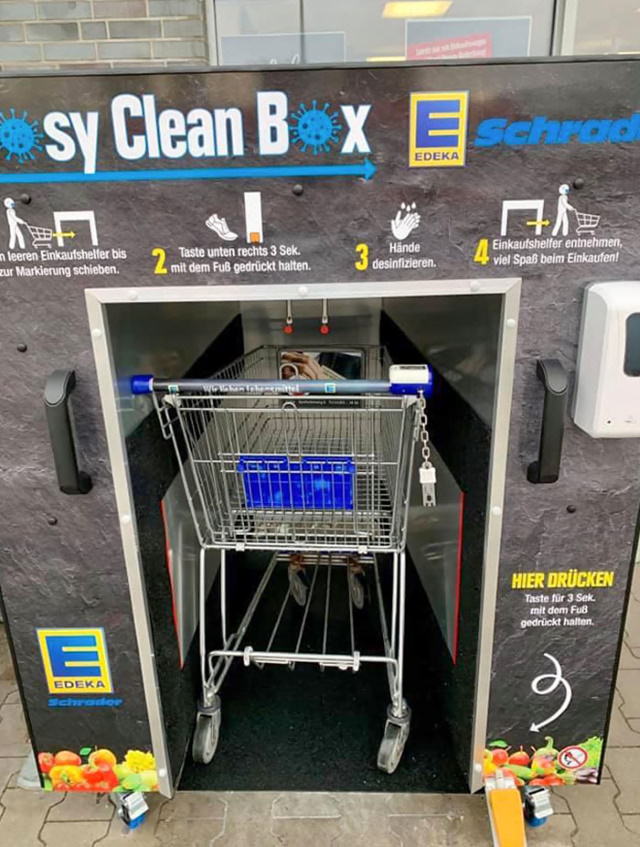 Creative Solutions cart-cleaning machine at a supermarket in Germany