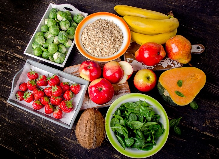 Por Qué Aumentas De Peso En El Invierno y Qué Hacer Consume más frutas y verduras con alto contenido de fibra